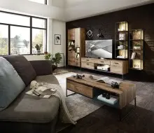 Vitrine >Manhattan< in Haveleiche Cognac - 79x196x38cm (BxHxT)