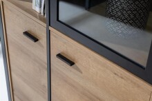 Vitrine >Hialeah< in Riviera Eiche - 86,3x193,9x40,2cm (BxHxT)
