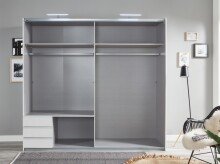 Schwebetürenschrank >Eugenio< in Plankeneiche Weiß - 225x210x65cm (BxHxT)