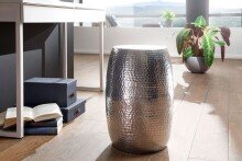 Beistelltisch in Silber aus Kompletter Beistelltisch: Aluminium - 49cm (H)