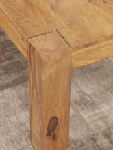 Couchtisch in Braun aus Akazie Massivholz - 60x60x40cm (LxBxH)