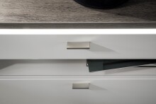 Beistellschrank >Bello< in Weiß matt aus Holzwerkstoff - 180x81x44cm (BxHxT)