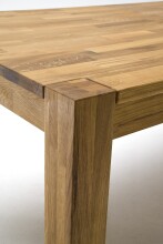 Esstisch >Peter< in Wildeiche aus Massivholz - 140x77x80cm (BxHxT)