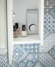 Spiegelschrank >M-391< (BxHxT: 76x71x23 cm) in weiss - 76x71x23cm (BxHxT)