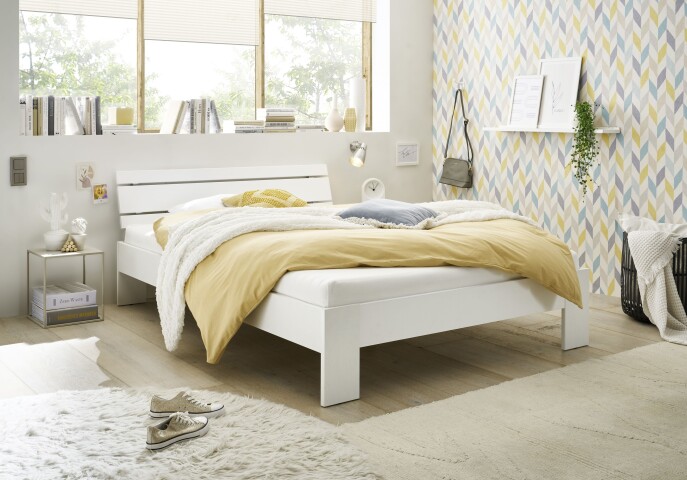 Bett >Brest< in Weiß HGL - 145x73x213cm (BxHxT)
