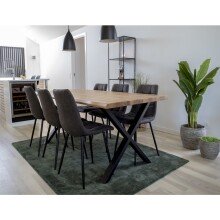 Esstisch >Toulon< in Braun. Eiche geölt aus Eiche massiv - 200x75x95cm (BxHxT)