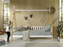Hausbett >TIPI< in Weiß/Kiefer natur aus Massive Kiefer - 206x185,1x96cm (BxHxT)