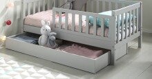 Kinderbett >TODDLER< in Grau aus Massive Kiefer - 138,5x14x73,6cm (BxHxT)
