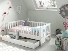 Kinderbett >TODDLER< in Weiß aus Massive Kiefer - 148x60x76cm (BxHxT)