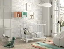 Babybett >BRONXX< in Weiss matt aus Metall -...