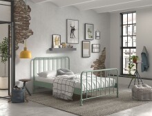 Metallbett >BRONXX< in Grün matt aus Metall - 146,5x110x207cm (BxHxT)