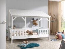 Hausbett >HAUSBETT< in Weiß aus Massiv Kiefer und MDF - 214,2x174x105,3 (BxHxT)