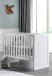 Babybett >ERIK< in Weiß aus Massiv Kiefer und MDF - 127x90x68cm (BxHxT)