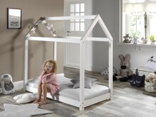 Hausbett >CABANE< in Weiß aus Massive Kiefer - 146x132,5x78cm (BxHxT)