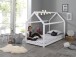 Hausbett >CABANE< in Weiß aus Massive Kiefer - 206x141,5x98cm (BxHxT)