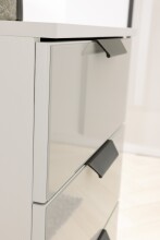 Kommode >Artemis< in alpinweiß / Glas champagner - glänzend - 47x81x42 (BxHxT)