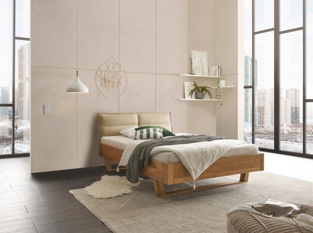 TJARK Modernes Massivholzbett 140x200 - Komfortables & hochwertiges Balkenbett mit gepolstertem Kopfteil - 146 x 89 x 219 cm (B/H/T)