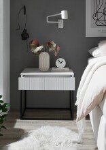 MARLE Nachttisch in Weiß - Moderner Nachtschrank mit Schublade und schwarzem Metallgestell - 60 x 52 x 38,5 cm (B/H/T)