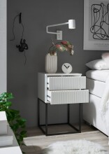 MARLE Nachttisch in Weiß - Moderner Nachtschrank mit Schubladen und schwarzem Metallgestell - 40 x 65 x 38,5 cm (B/H/T)