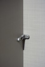 Drehtürenschrank >Duo< in WEISS + BETON-NB LICHTGRAU - 179x199x58cm (BxHxT)