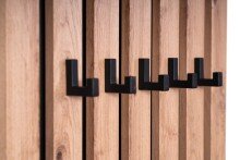 Wandgarderobe >Wandgarderobe Tip 2< in braun/schwarz - 45x90x4 (BxHxT)