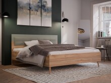 Bettgestell >Whenua< in Mauvella Eiche, Salbei -...
