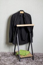 Herrendiener >47508< in natur, schwarz, Massivholz, Metall - 45x110x45cm (BxHxT)