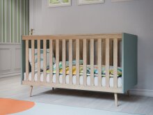Babybett >Whenua < in Salbei/ Mauvella Eiche   -...