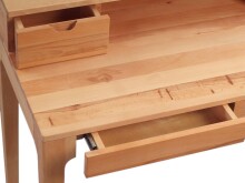 Schreibtisch >Timo< in Kernbuche aus Massivholz - 110x55cm (BxT)