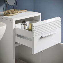 Hochschrank >Linus< in Weiß Hochglanz - 30x80x31cm (BxHxT)