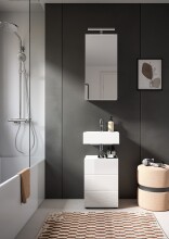 Badezimmerspiegelschrank >Vira< in Weiß Hochglanz - 38x77x18cm (BxHxT)