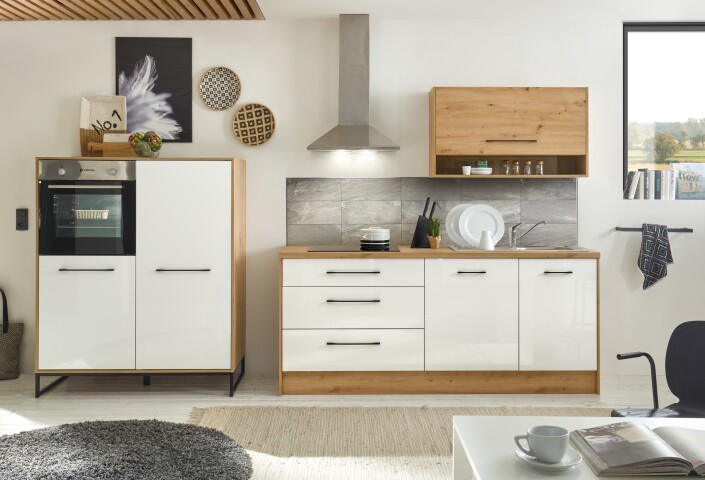 Küchenzeile >Seattle< in Weiß Hochglanz - 429x301x151cm (BxHxT)