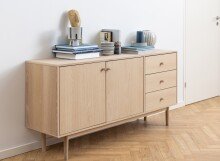Anrichte >Aston< in Eiche weiss pigmentiert - 160x75x40cm (BxHxT)