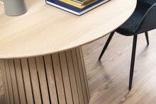 Esstisch >Christo< in Eiche weiss pigmentiert, MDF - 75x120cm (HxD)