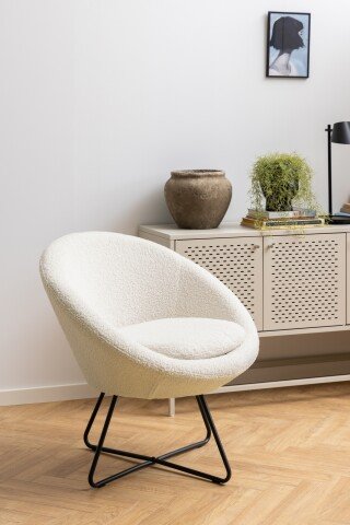 Schalenstuhl >Center< in creme, Polyester, Stahl - 82x81x71cm (BxHxT)