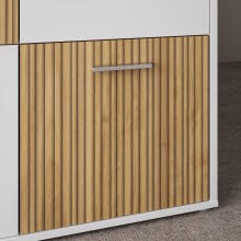 Sideboard >QUADRO 2< mit 5 Türen und 2 Schubladen, in Weiss / Lamela Eiche Dekor - 138,2x95,1x40cm (BxHxT)