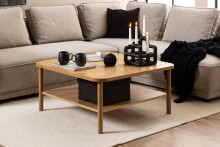 Couchtisch >Banbury< in natürlich, Eiche - 90x42x90cm (BxHxT)