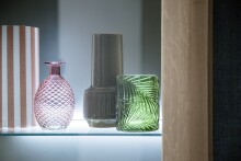 Stauraumvitrine >BUFFALO< 2 Türen, Front Massivholz, Korpus furniert, Balkeneiche Bianco geölt - 90x200x37 (BxHxT)