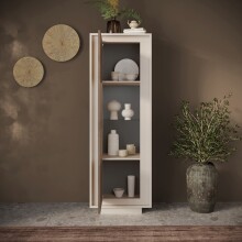 Vitrine >Siena< 3 Böden, Soft-Close, Cashmere, Mercure Eiche Dekor - 67x197x40 (BxHxT)
