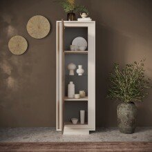 Vitrine >Siena< 3 Böden, Soft-Close, Cashmere, Mercure Eiche Dekor - 67x197x40 (BxHxT)