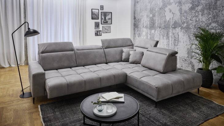 Wohnlandschaft >Lindesberg< elektr. Sitzverstellung, Federkern, hellgrau - 317x107x230cm (BxHxT)