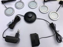 Vitrine >STEP< 5 Fächer, 1 Tür, inkl. LED-Spots, Schwarz - 31,5x187,6x32,7cm (BxHxT)