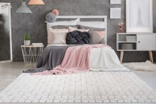 Teppich >Vivica< in Weiß / Rosé, 100% Polyester - 150x80cm (LxB)