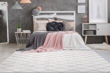 Teppich >Vivica< in Weiß / Rosé, 100% Polyester - 150x80cm (LxB)
