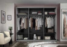 Schwebetürenschrank >Minda< in Weiß, Melamin + Glas - 270x225x62cm (BxHxT)