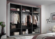 Schwebetürenschrank >Minda< in Weiß, Melamin + Glas - 270x225x62cm (BxHxT)