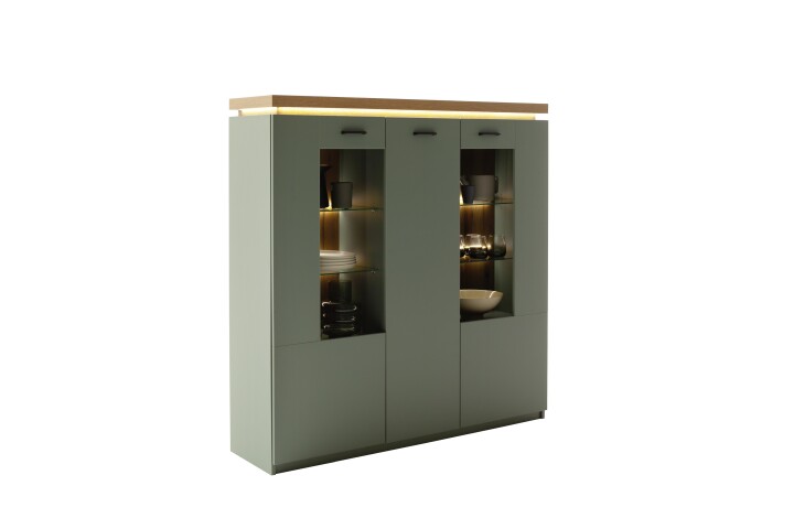 Stauraumvitrine >MONIZ<  3 Türen, LED, Salbei grün/ Eichenfarben Dekor - 138x144x38 (BxHxT)