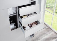 Schwebetürenschrank >Saigon< 3 Schübe, Spiegel / Weiß - 225x208x64cm (BxHxT)