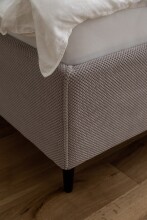 Polsterbett >Tampere< Liegefläche 180x200 cm in Taupe - 192x114x218cm (BxHxT)