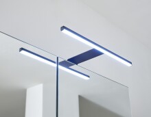 Badezimmerspiegelschrank >Denver< LED, Steckdose, schwarz matt / evoke Eiche Dekor - 60x75x22cm (BxHxT)